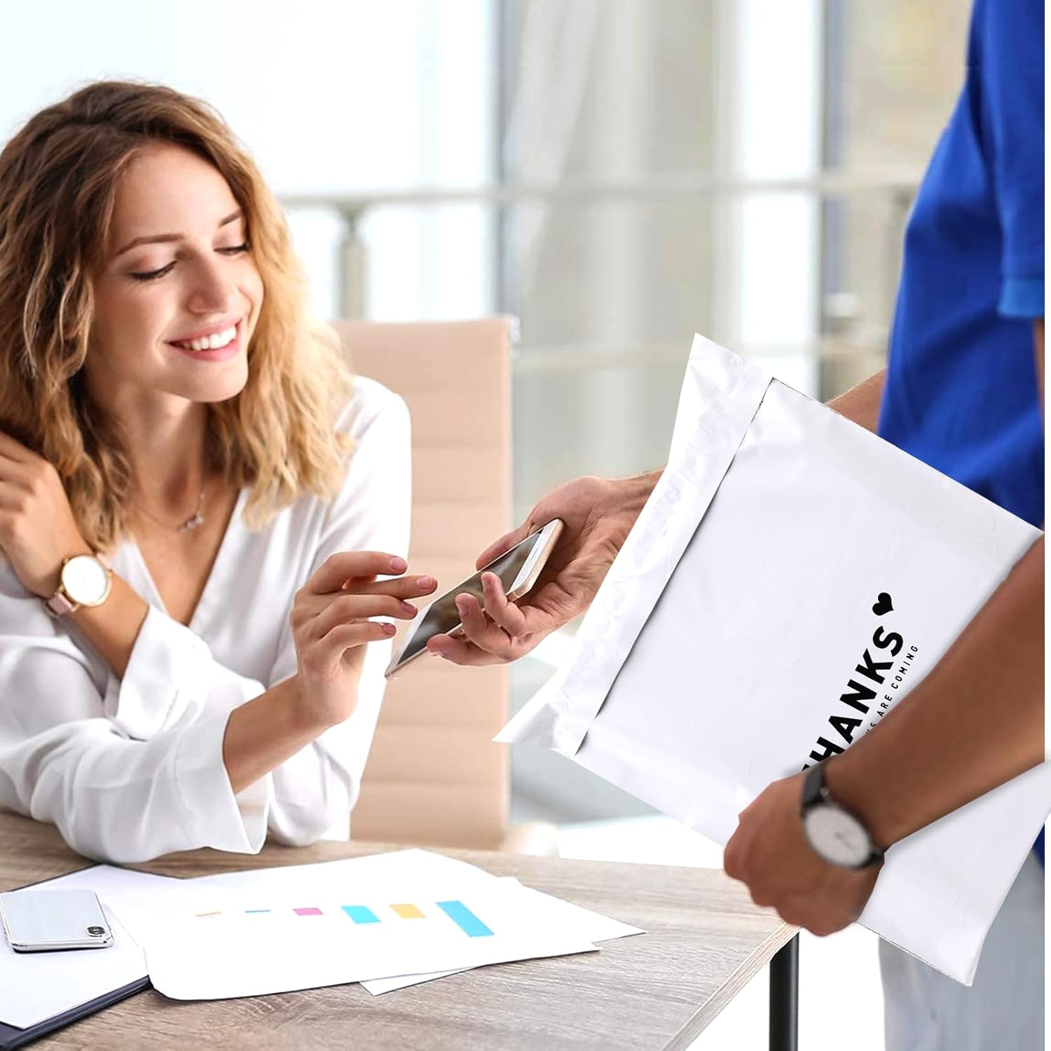 200 PCS Poly Mailers Shipping Bags 25x35CM – Self-Sealing Waterproof Courier Envelopes for E-commerce Packaging & Business Use